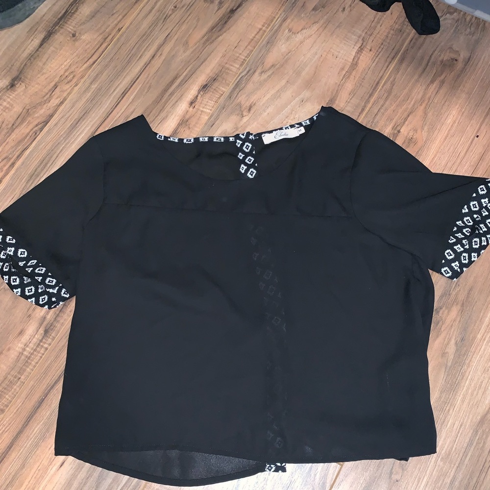 Women’s tshirt!